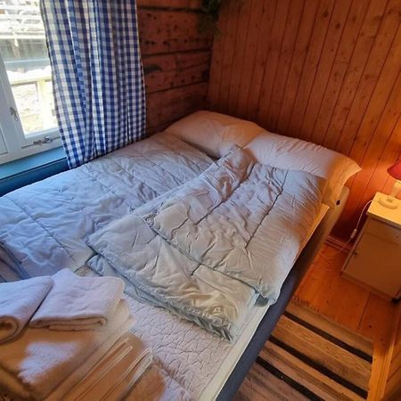 Vila Koselig Rorbu Pa Tind Sørvågen Exteriér fotografie