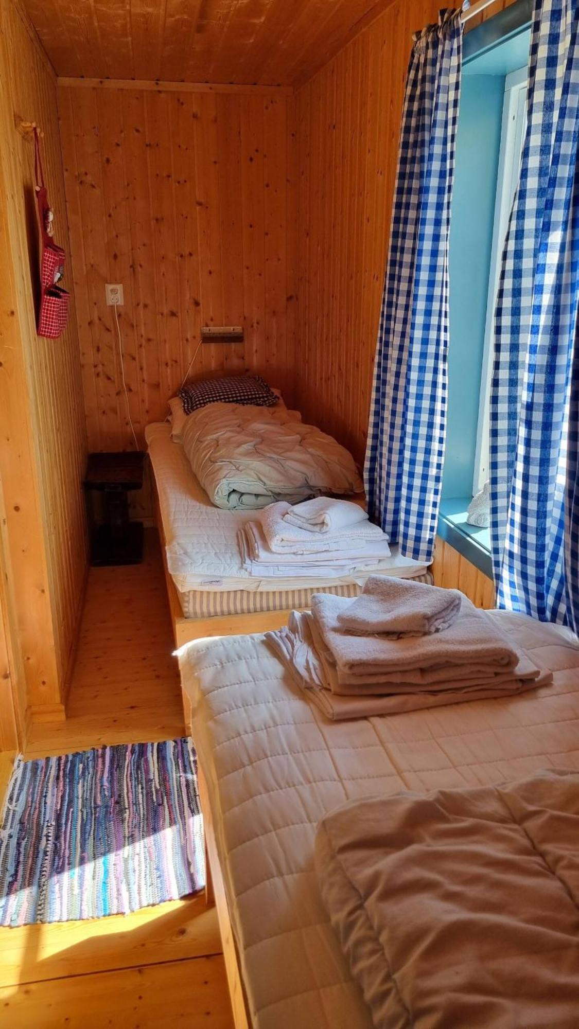 Vila Koselig Rorbu Pa Tind Sørvågen Exteriér fotografie